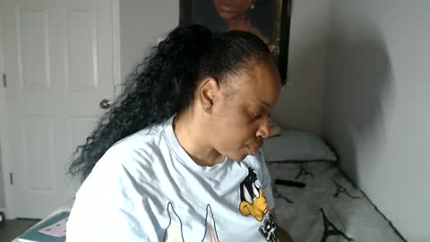 SexyMona online show from September 19, 2025, 12:50 pm