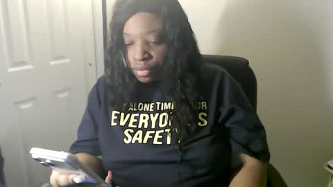 SexyMona online show from January 17, 2026, 9:47 am