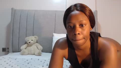 sexymonalisa1 online show from December 22, 2025, 8:50 pm