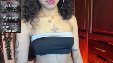 Snapshot of sexynaf chatting on November 10, 2025, 7:24 pm N A F online show from November 10, 2025, 7:24 pm