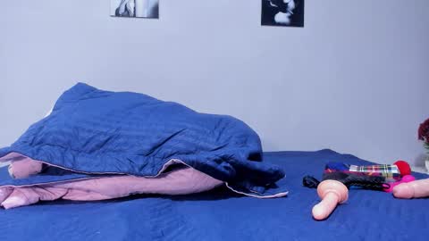 sexynova 93 online show from March 11, 2026, 8:37 pm