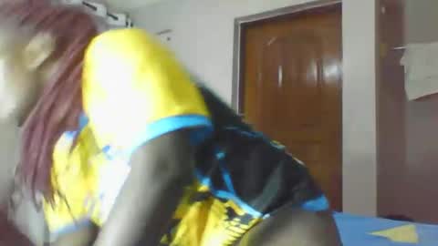 sexypamm online show from February 25, 2026, 4:27 pm