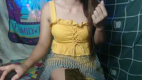 Snapshot of sexypinay2023 chatting on December 6, 2024, 10:05 am Goddess Venus online show from December 6, 2024, 10:05 am