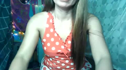 Snapshot of sexypinay2023 chatting on January 19, 2025, 1:10 am Goddess Venus online show from January 19, 2025, 1:10 am