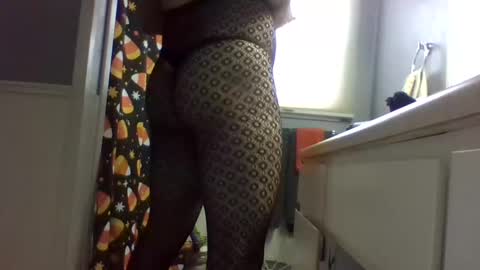 sexypluvin online show from October 26, 2025, 3:40 pm