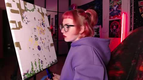 Alyssa online show from April 21, 2026, 1:28 pm