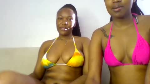 Snapshot of sexyriri22 chatting on July 14, 2026, 2:12 pm sexyriri22 online show from July 14, 2026, 2:12 pm