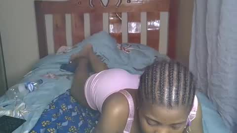 Snapshot of sexyrose3300 chatting on October 15, 2025, 9:15 pm sexyrose online show from October 15, 2025, 9:15 pm