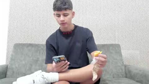 Snapshot of sexys_boys18 chatting on November 8, 2025, 1:55 pm MATIAS-18 THIAHO -18 MAX-19 NICOKALY-19 CAIN-19 MOD ESTEBAN online show from November 8, 2025, 1:55 pm