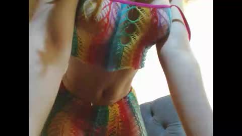 Venus Independent Model online show from November 19, 2025, 5:13 pm