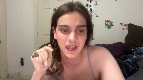Snapshot of sexyshayla_twink chatting on March 12, 2026, 7:42 pm sexyshayla_twink online show from March 12, 2026, 7:42 pm