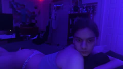 Snapshot of sexyshayla_twink chatting on May 28, 2026, 4:43 am sexyshayla_twink online show from May 28, 2026, 4:43 am