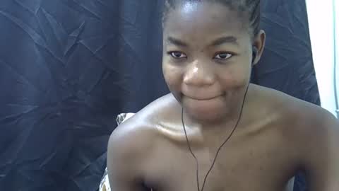 Snapshot of sexyshaz22 chatting on February 27, 2026, 9:48 pm sexyshaz22 online show from February 27, 2026, 9:48 pm