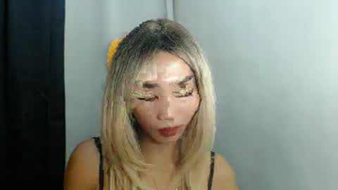 sexyshinixx online show from March 11, 2025, 2:18 pm