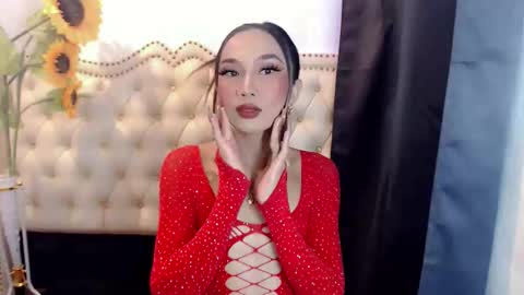 sexyshinixx online show from September 8, 2025, 8:19 pm