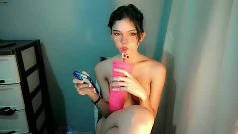 sexytight_tanya online show from November 5, 2025, 9:48 pm