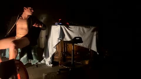 Smooth bi guy online show from February 2, 2026, 7:07 am