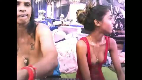 sexyva4u2luv online show from November 2, 2025, 8:39 am