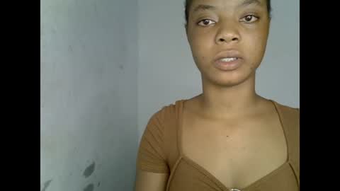 sexyxpeach online show from July 7, 2026, 9:30 pm