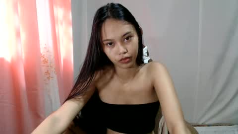 Snapshot of sexyy_monica chatting on June 27, 2026, 2:27 am MONICA online show from June 27, 2026, 2:27 am