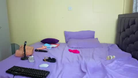 sexyy_shanty online show from June 3, 2026, 10:04 pm