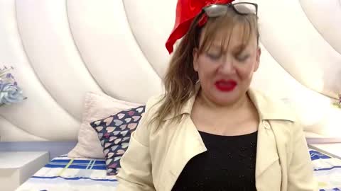 Mary online show from November 24, 2025, 11:32 am