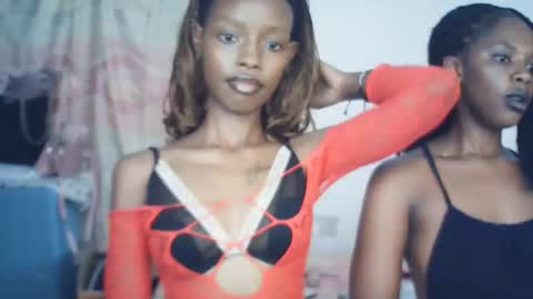 Snapshot of sexyzuriel chatting on February 10, 2026, 4:49 am sexyzuriel online show from February 10, 2026, 4:49 am