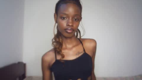 Snapshot of sexyzuriel chatting on February 11, 2026, 4:50 am sexyzuriel online show from February 11, 2026, 4:50 am