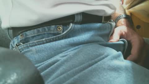 Bruce online show from December 5, 2024, 10:23 pm