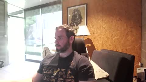 shad0w_hunter online show from January 8, 2026, 1:35 pm