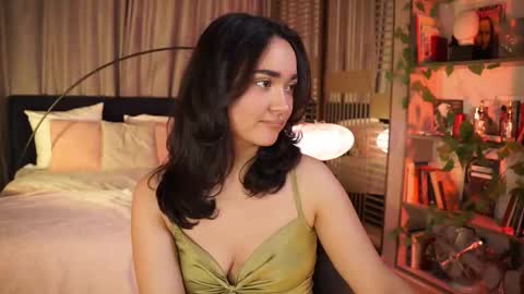 Lily  online show from November 22, 2025, 4:50 pm