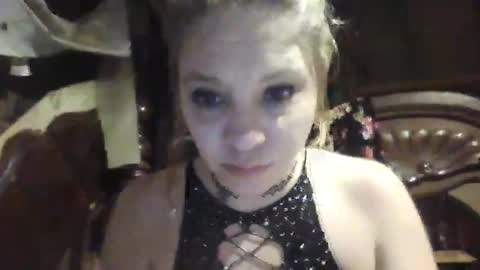 shae6969nme online show from April 3, 2026, 1:09 pm