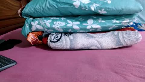 Shaira online show from November 11, 2025, 1:33 pm