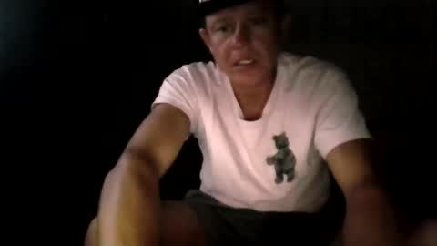 Snapshot of shake_something chatting on May 26, 2026, 6:48 pm Stroke Smoke online show from May 26, 2026, 6:48 pm