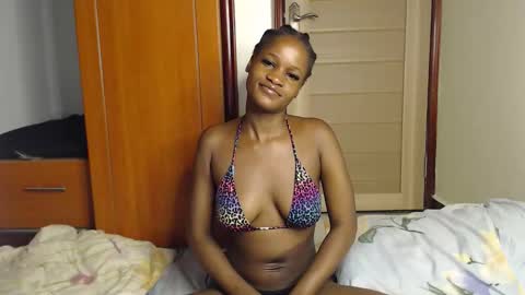 Shaky online show from November 4, 2025, 3:05 am