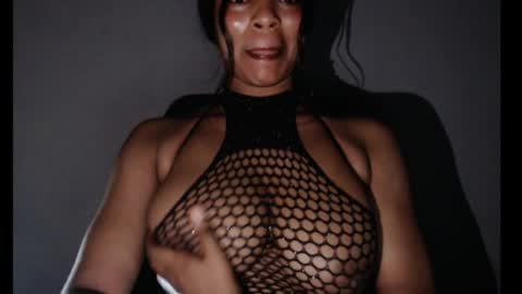 Snapshot of shallie_x chatting on May 25, 2026, 3:51 pm ESTHER online show from May 25, 2026, 3:51 pm
