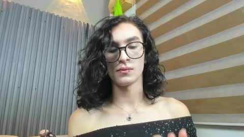 shammy_rosse online show from May 16, 2026, 7:34 pm