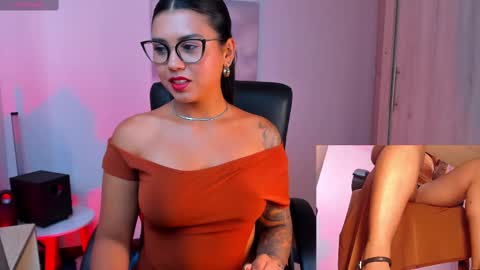 Snapshot of shanabellucy chatting on September 15, 2025, 6:41 pm onlyfans shanabellucy online show from September 15, 2025, 6:41 pm