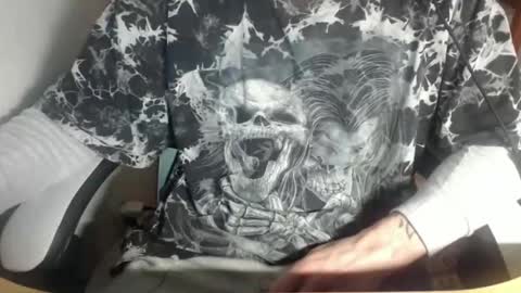 Snapshot of shane_dowson chatting on December 1, 2024, 8:31 pm Shane online show from December 1, 2024, 8:31 pm