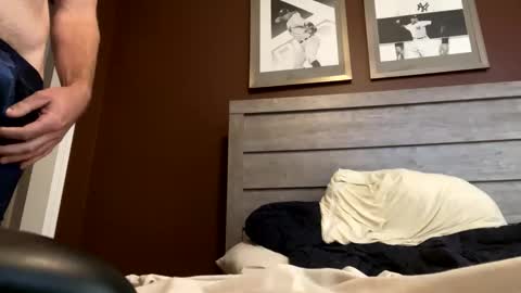 ShaneConn online show from October 14, 2025, 3:24 pm