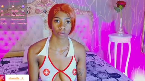 Snapshot of shanelle__ chatting on July 1, 2026, 1:34 pm S H A N E L L E online show from July 1, 2026, 1:34 pm