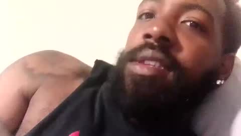 shann0n3 online show from November 18, 2025, 7:13 am