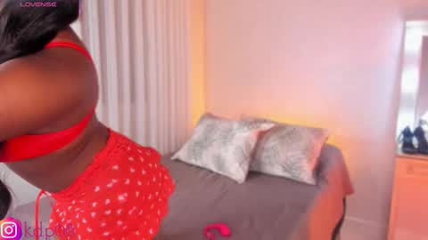 Shannol online show from February 10, 2026, 1:21 am