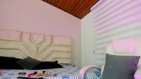 Shannon online show from October 16, 2025, 4:57 am