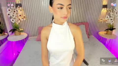 SHANON online show from November 2, 2025, 11:12 am