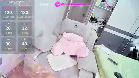 Snapshot of shanshan_cn chatting on October 14, 2025, 12:44 am shanshan_cn online show from October 14, 2025, 12:44 am