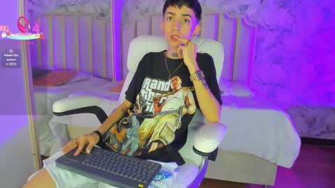 Shantal online show from December 23, 2025, 3:26 am