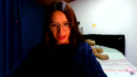 Snapshot of shantaldumont chatting on November 29, 2025, 4:15 am shantaldumont online show from November 29, 2025, 4:15 am