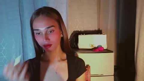shantallfuckdoll online show from June 10, 2026, 12:59 pm