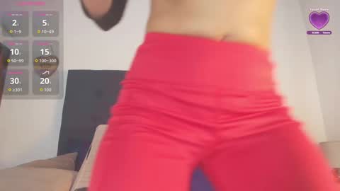 shantallvegga1 online show from November 1, 2025, 12:29 pm